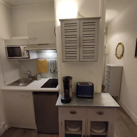 Studio - Phalenes Proche Cid Apartment *