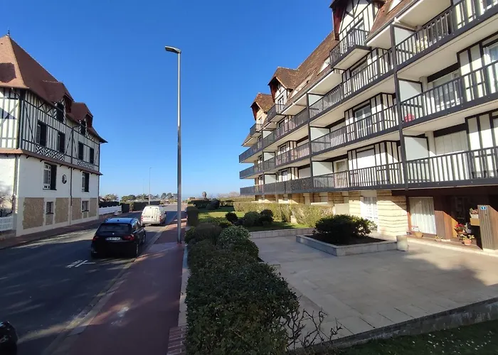 - Phalenes Proche Cid Deauville